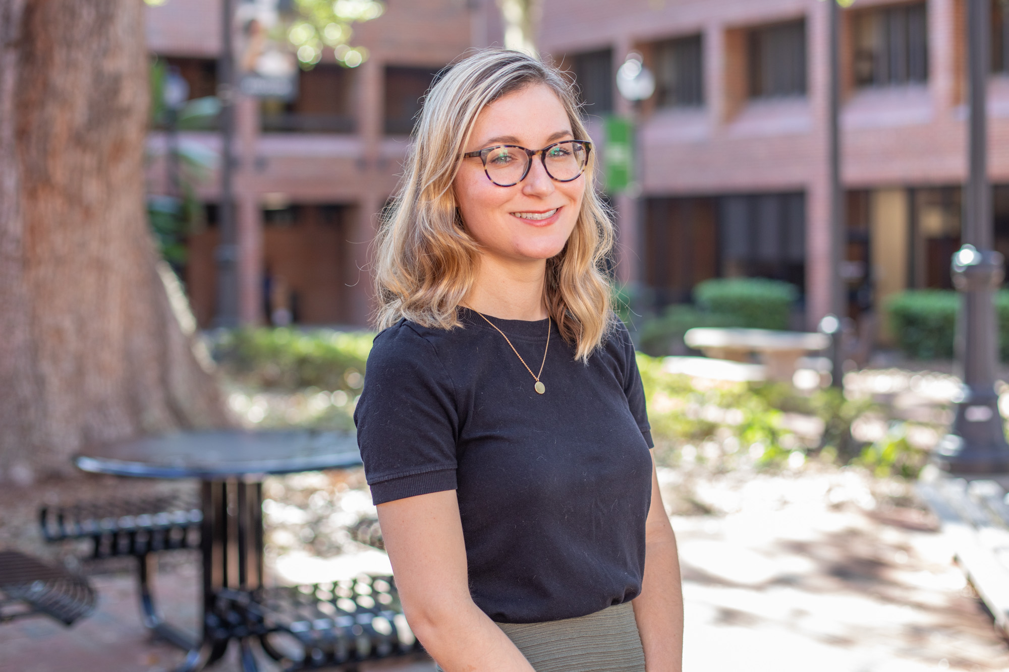 F. Chris Curran<br />
